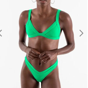 NWT OneOne Swimwear Bikini SET Jungle Green Kameron Jesse NEW Cheeky Triangle